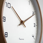 Reloj de pared de madera - simplicidad escandinava