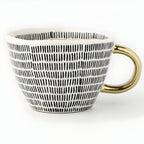 Taza de cerámica con diseño geométrico – Elegante y moderna | Ideal para café o té