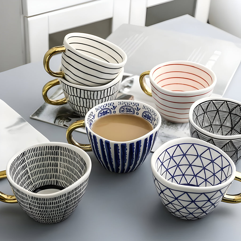 Taza de cerámica con diseño geométrico – Elegante y moderna | Ideal para café o té