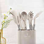Juego de Utensilios de Cocina de Silicona de 12 Piezas Resistente al Calor con Mango de Acero Inoxidable y Soporte