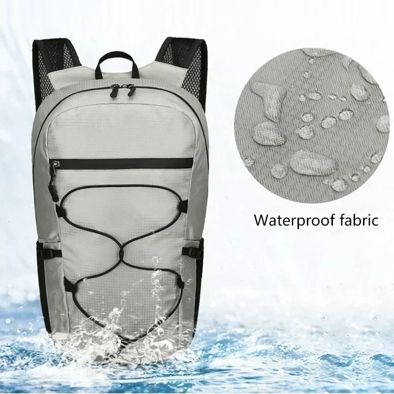 Carvallo PackLite 20 L | Ultraligero y A Prueba de Agua | Plegable para Viajes y Senderismo