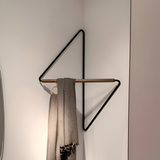 NordicFrame Perchero – Diseño Minimalista y Geométrico