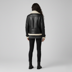 Chaqueta con forro Sherpa