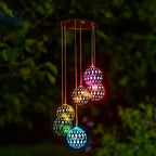 GlowSphere – Esfera Solar de Metal con Campanas de Viento y Luces LED Cambiantes