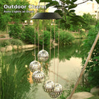 GlowSphere – Esfera Solar de Metal con Campanas de Viento y Luces LED Cambiantes