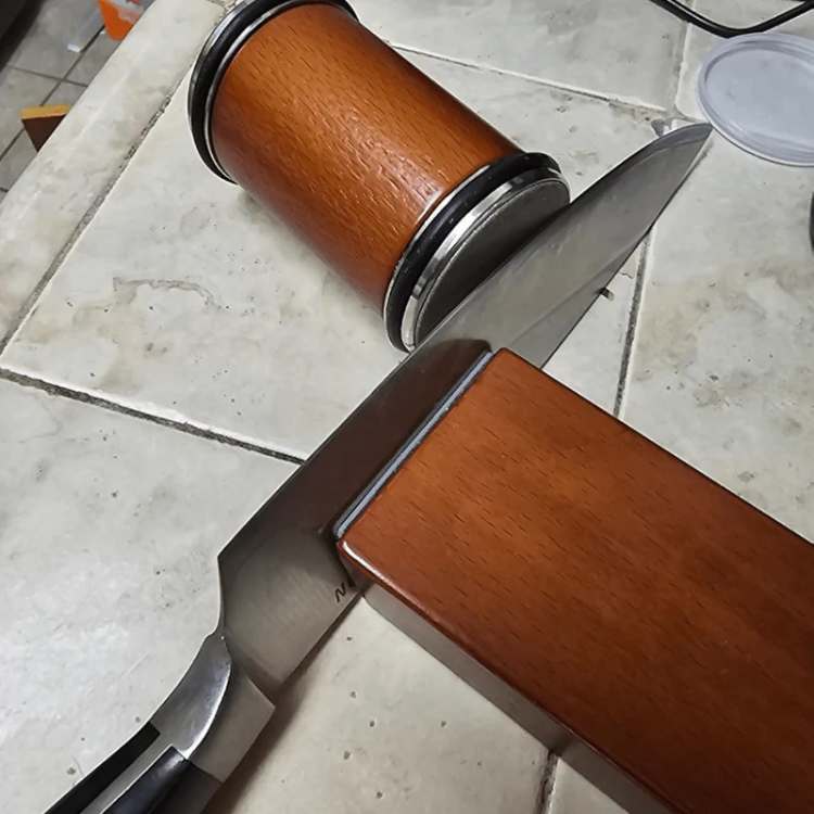 ProEdge Afilador de Cuchillos Rodante – Resultados Afilados en Segundos